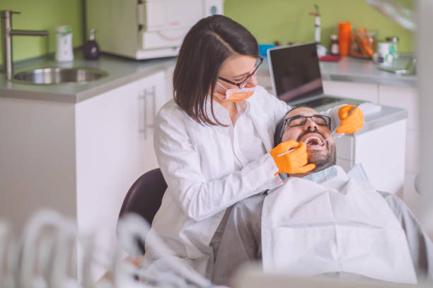 Best Emergency Wisdom Tooth Extraction in Fruitland, IA
